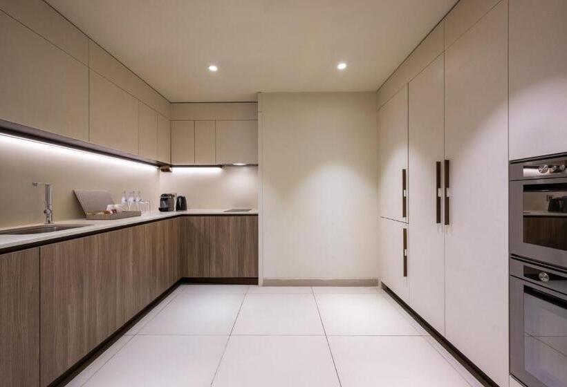 带2个卧室的公寓, Voco Doha West Bay Suites, An Ihg