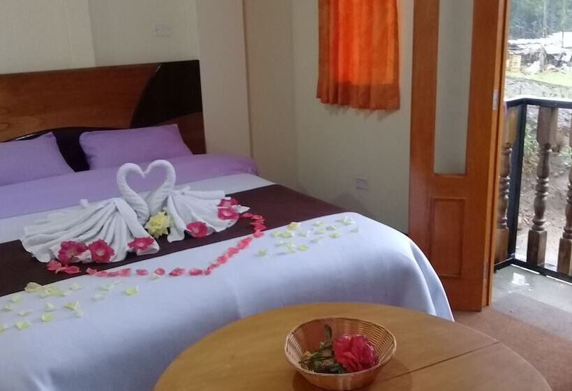 اتاق استاندارد سه نفره, Hostal Casa Del Montanista