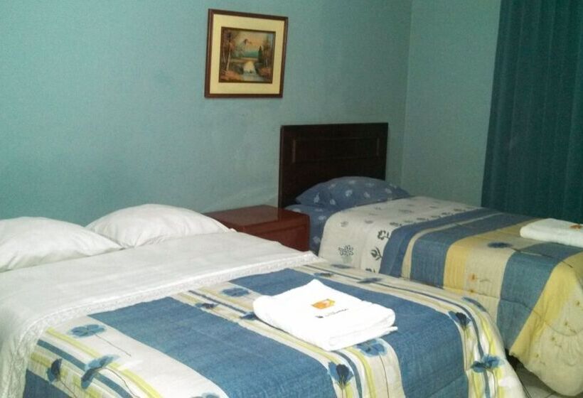 Номер Стандарт Трехместный, Hostal Don Reymundo