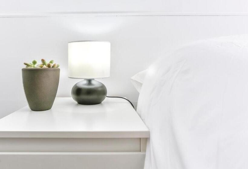 Номер Стандарт, Laramond Barcelona Rooms
