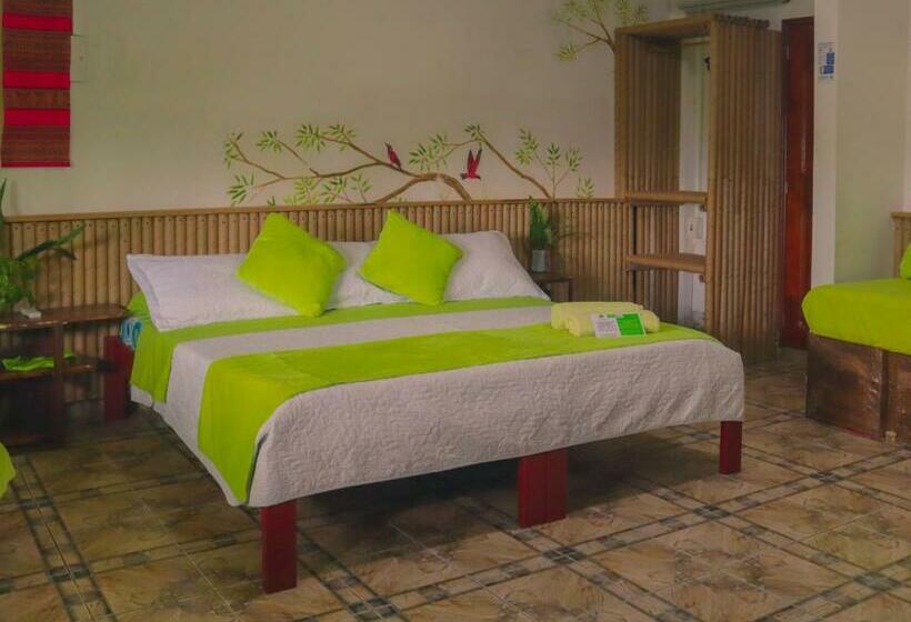 Трехместный Номер Комфорт, Eco Hotel El Refugio De La Floresta