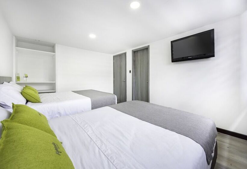 Номер Стандарт Трехместный, Ayenda 1024 Agora Inn