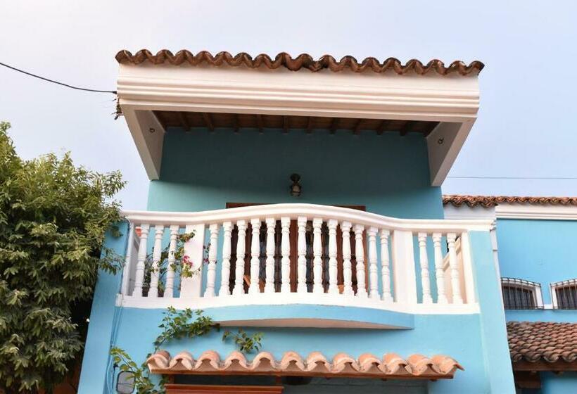 خانه 4 خوابه, Casa Isabelita