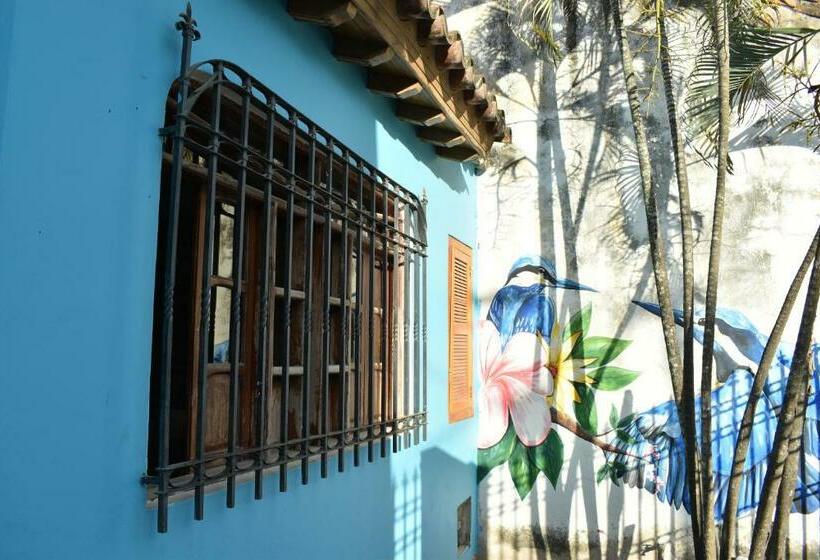 خانه 4 خوابه, Casa Isabelita