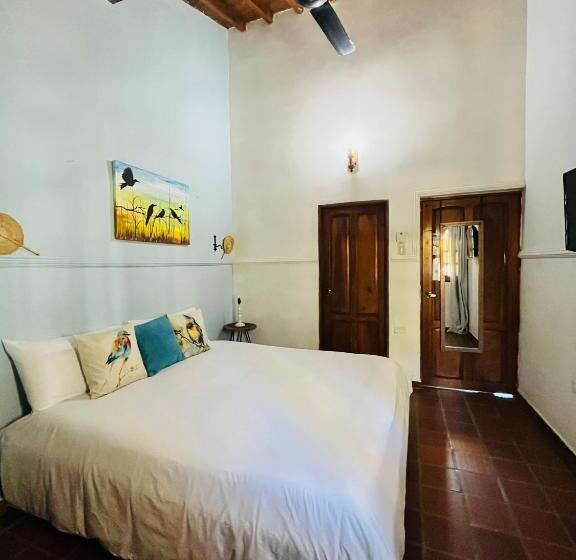 اتاق استاندارد با تخت بزرگ, Casa Isabelita