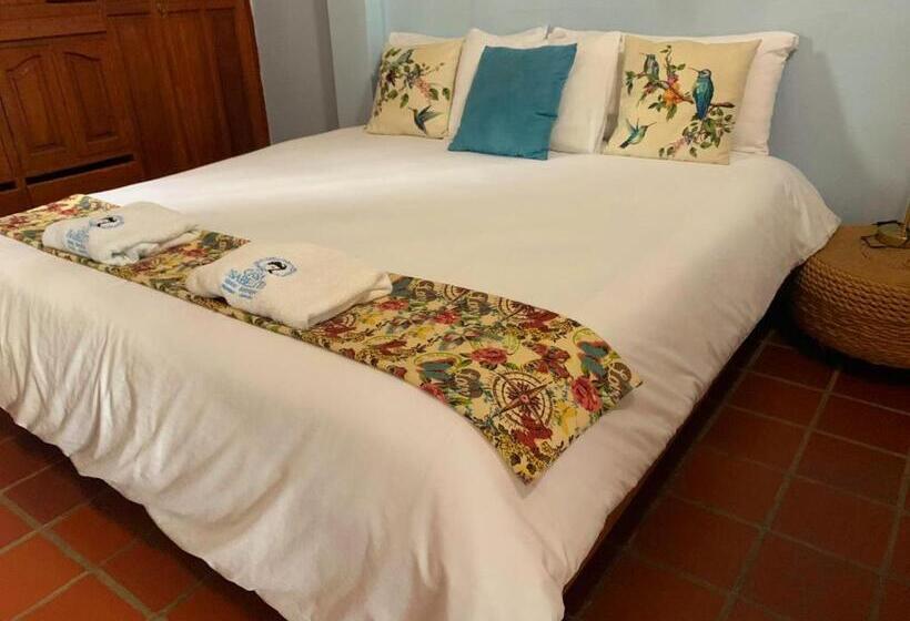 اتاق استاندارد با تخت بزرگ, Casa Isabelita
