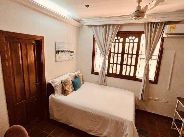اتاق استاندارد, Casa Isabelita