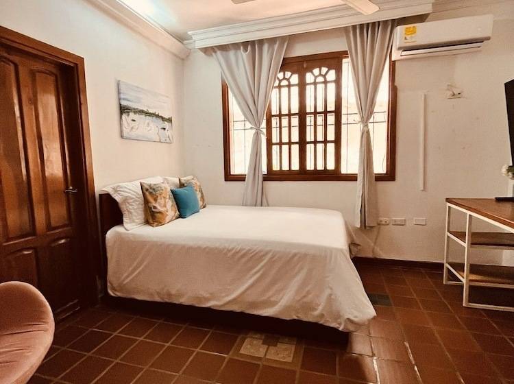 اتاق استاندارد, Casa Isabelita