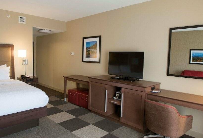 Номер Стандарт Двуспальная Кровать, Hampton Inn & Suites Boone