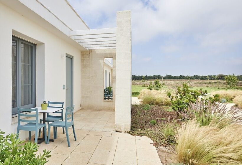 Номер Комфорт, Relais Masseria Le Cesine   Cdshotels