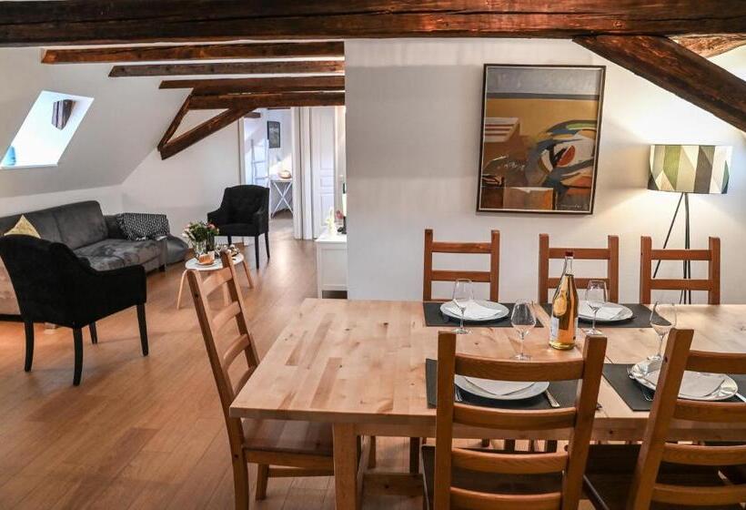 Апартаменты 2 Спальни, Le Hameau D Eguisheim  Chambres D Hotes & Gites