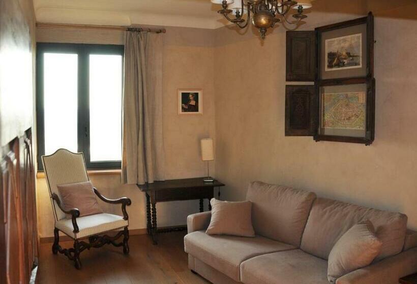 سوییت سوپریور, Maison Orsini