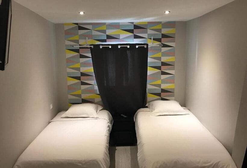 Номер Стандарт, Hôtel Beauséjour