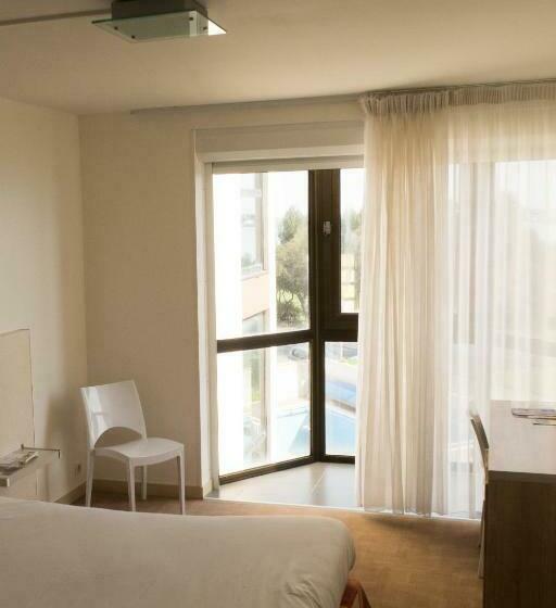 舒适型房间, Logis Hôtel Le Rochelois