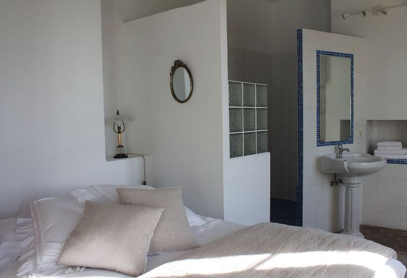 Номер Стандарт, La Demeure Bed And Breakfast