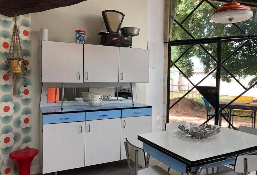 آپارتمان 1 خوابه با چشم‌انداز باغ, Chambres & Tables D'hôtes L'ostal De Pombonne