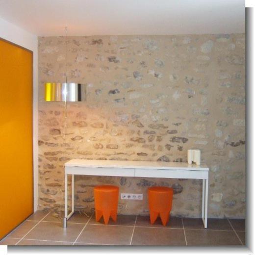 اتاق استاندارد, Le Jour Et La Nuit  Maison D Hôtes