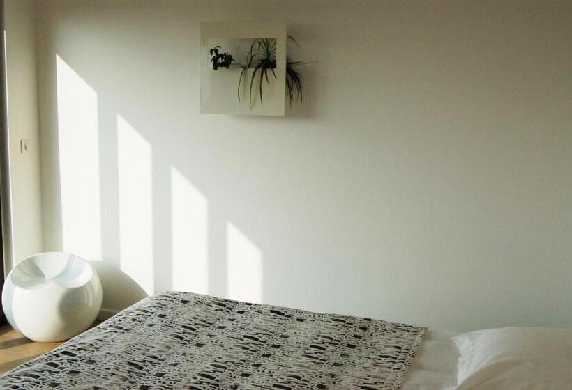 اتاق سوپریور سه تخته, Le Jour Et La Nuit  Maison D Hôtes