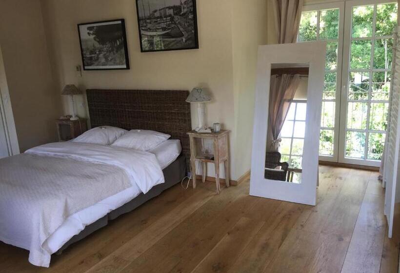 수피리어 룸 풀장 전망, Villa La Begude   Boutique Luxury B&b