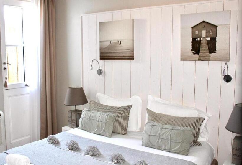 Quarto Estandar com Terraço, Fleur De Ré