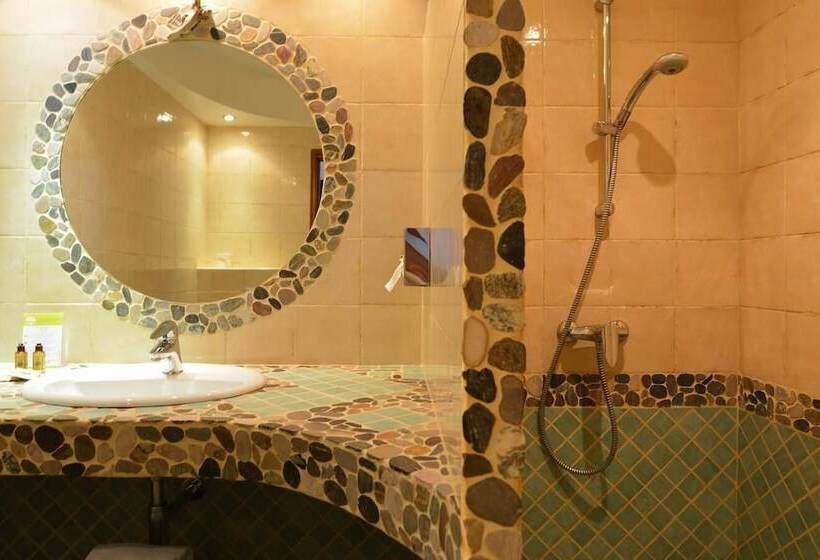 Номер Стандарт Вид на Море с Террасой, Hôtel Dolce Notte