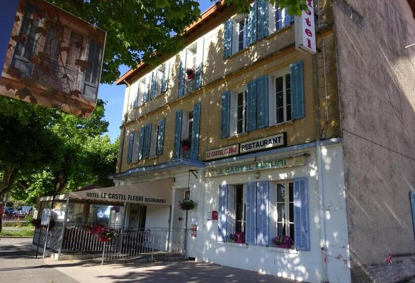 Номер Стандарт Трехместный, Restaurant Le Castel Fleuri