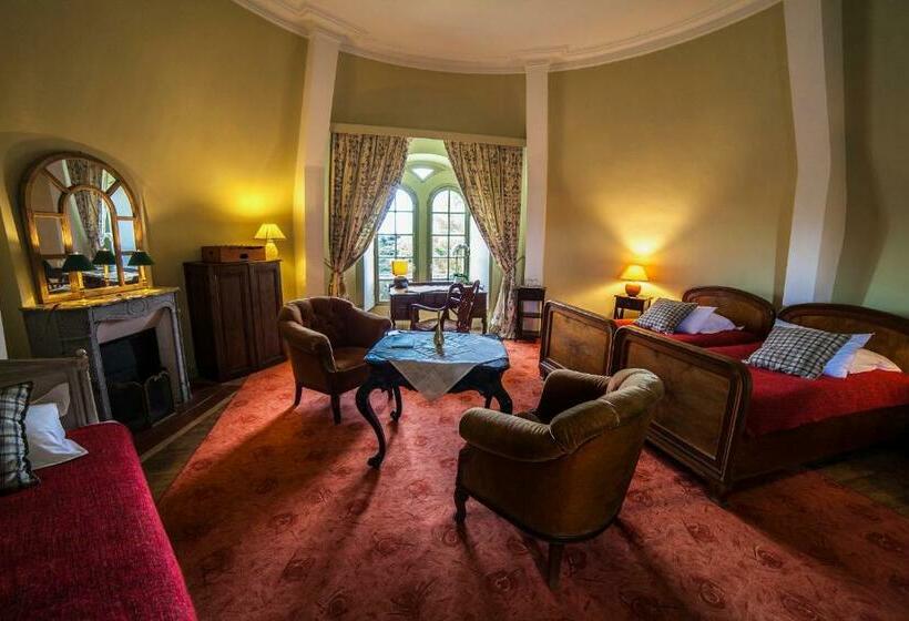 Четырехместный Номер Стандарт, Château De La Flocellière