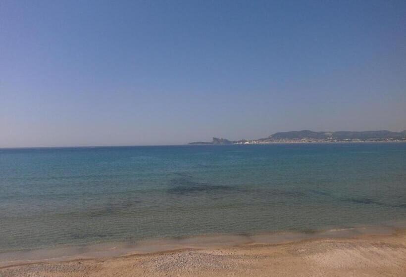اتاق استاندارد با بالکن و چشم‌انداز دریا, Au Tapis De Sable
