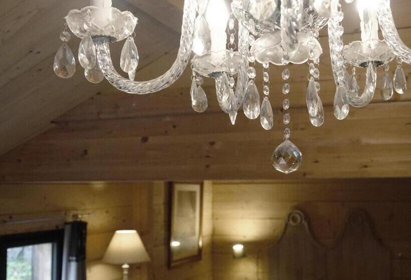 سوییت سوپریور, Auberge De La Poulcière