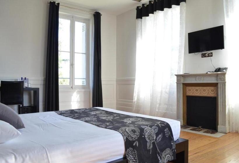 Люкс, Hôtel Château La Chèze   Bordeaux Floirac