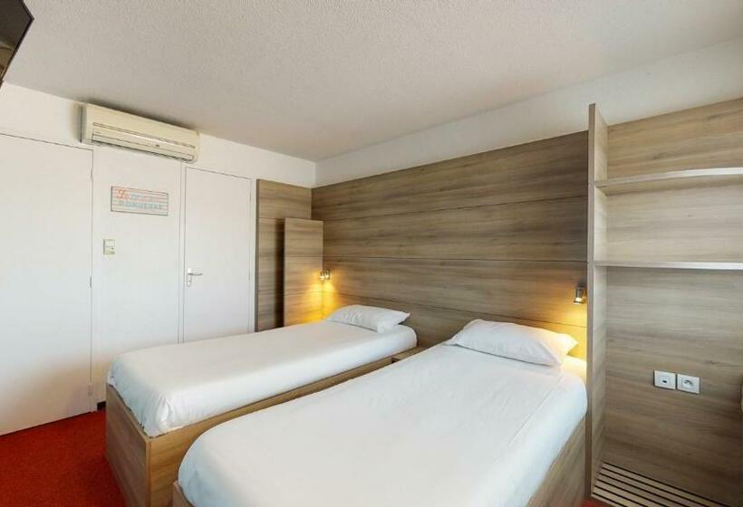 Номер Стандарт, Everhotel De Tarbes Ibos