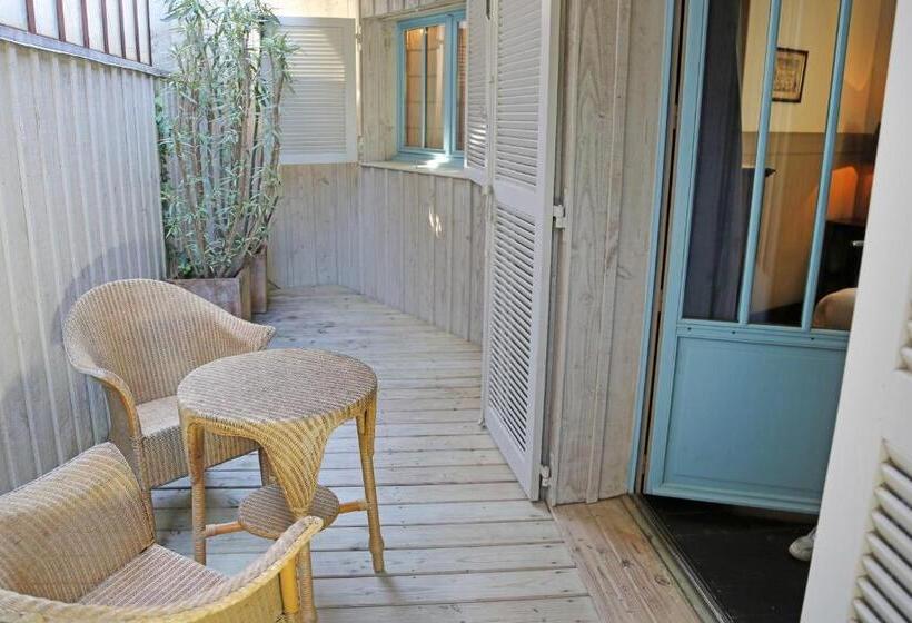 Номер Стандарт, La Maison Du Bassin
