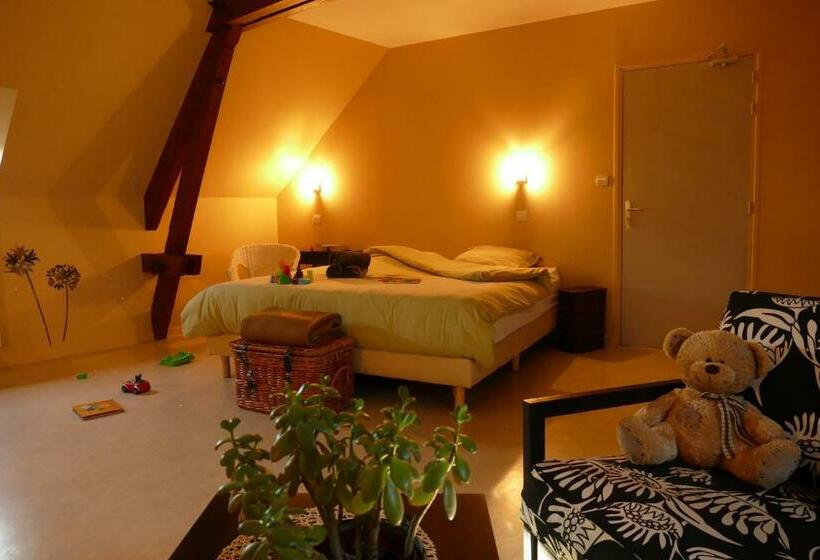 Номер Стандарт Трехместный, Ferme Du Chateau