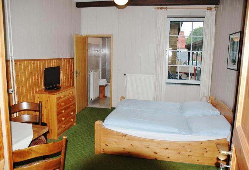 חדר בסיסי, Kappelner Hof