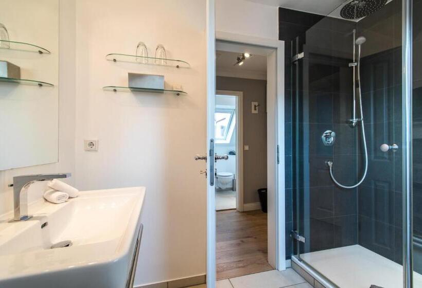 Quarto Estandar, Norderriff