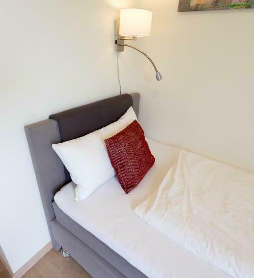 חדר אקונומי יחיד, Restaurant Sonnenlay