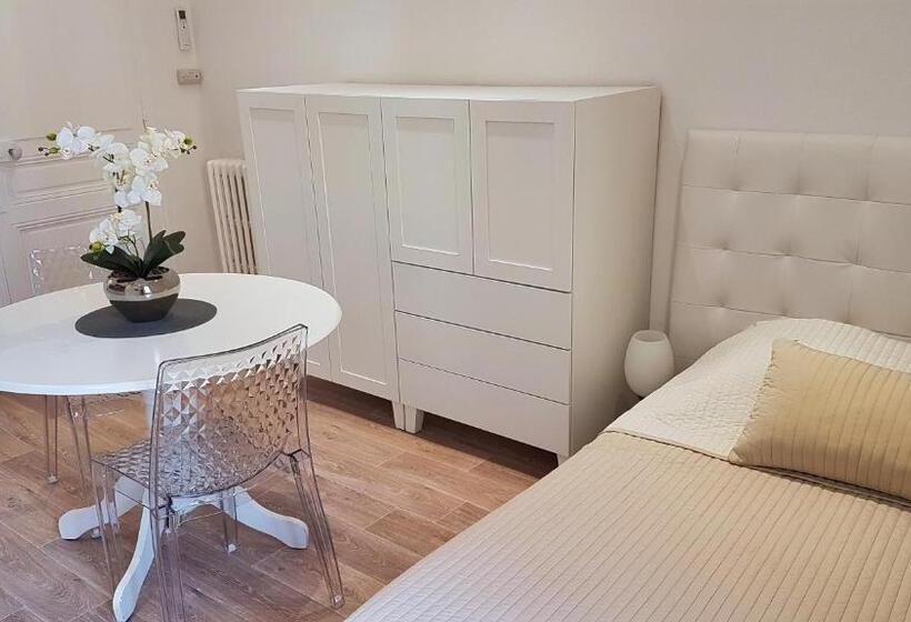 استودیوی سوپریور, Seayousoon Inn Cannes   Studios