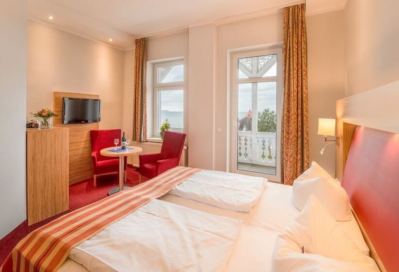 스탠다드 발코니 룸 바다 전망, Strandhotel Zur Promenade