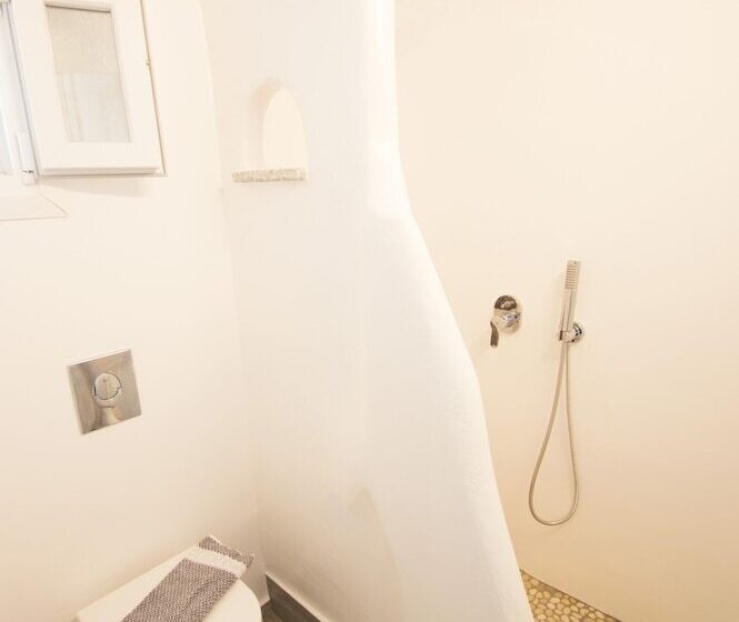 Standard Studio, Alexandros Mykonos