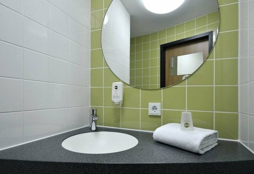 اتاق استاندارد, B&b Hotel München Messe