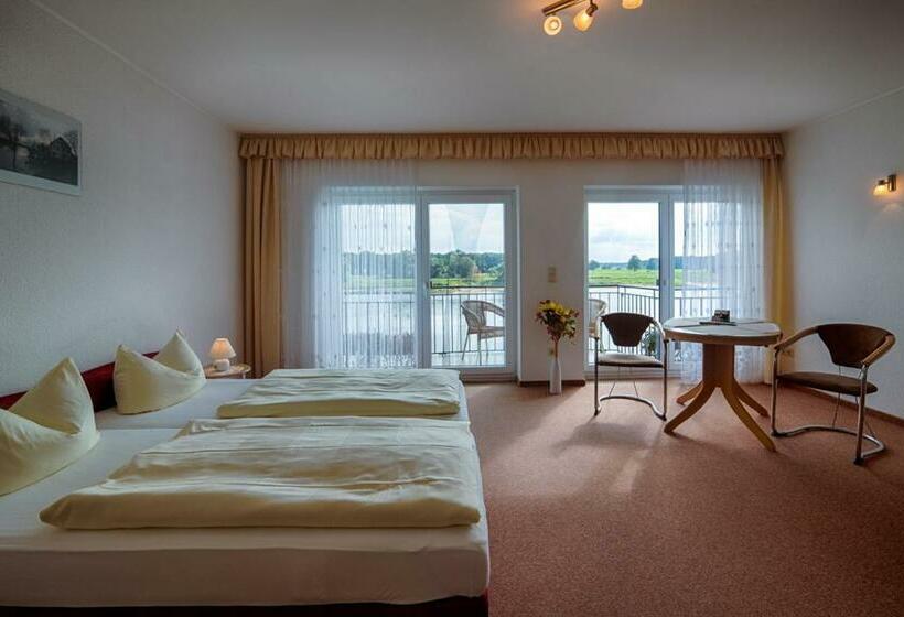 标准间, Elbterrassen Zu Brambach