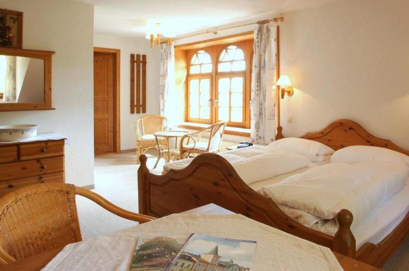 Perhehuone, Landhotel Gut Wildberg