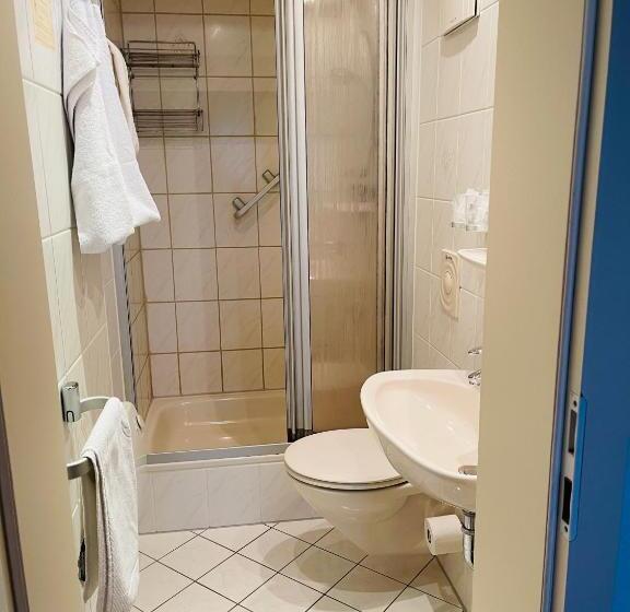 Трежместный Номер Economy, Landhotel Wettin