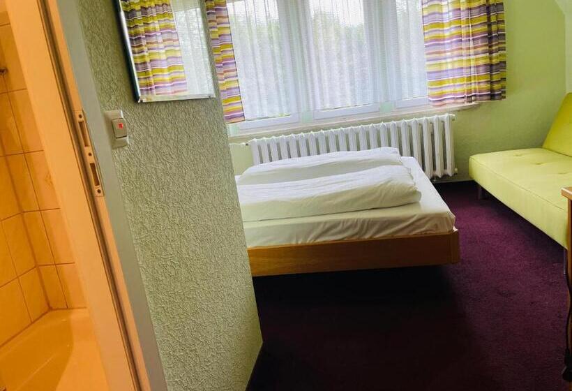 Трежместный Номер Economy, Landhotel Wettin