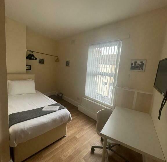 اتاق اکونومی یک تخته, Mersey View Hotel & Pub