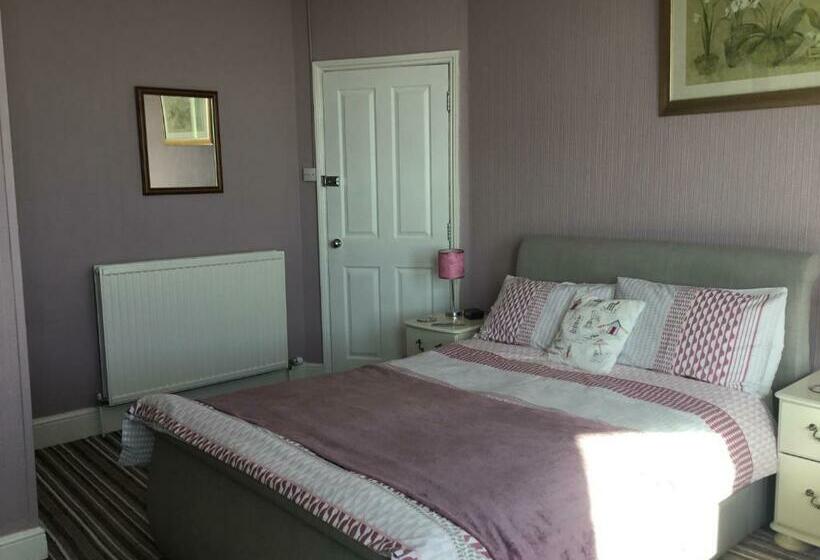 Семейный Номер Вид на Море, The Coventry Guest House