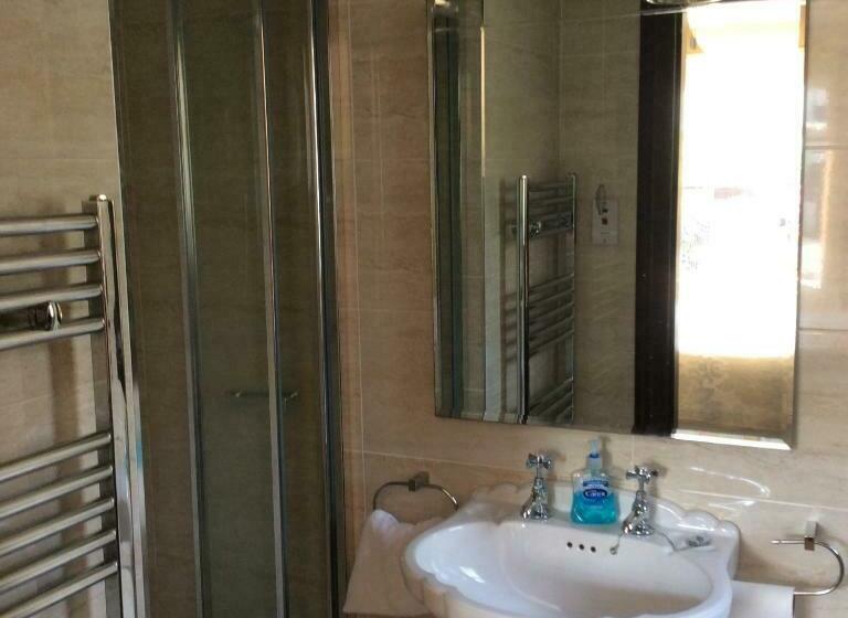 Номер Стандарт, Lurgan West Lodge