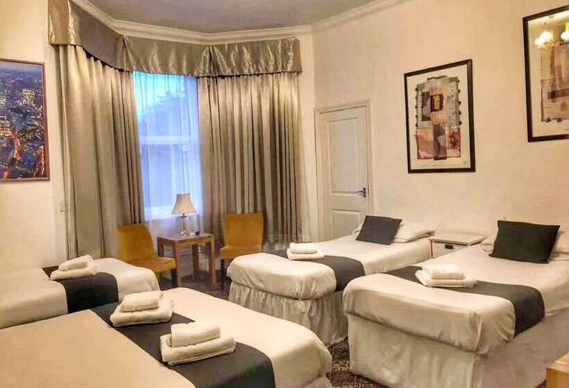 חדר משפחתי, Kensington