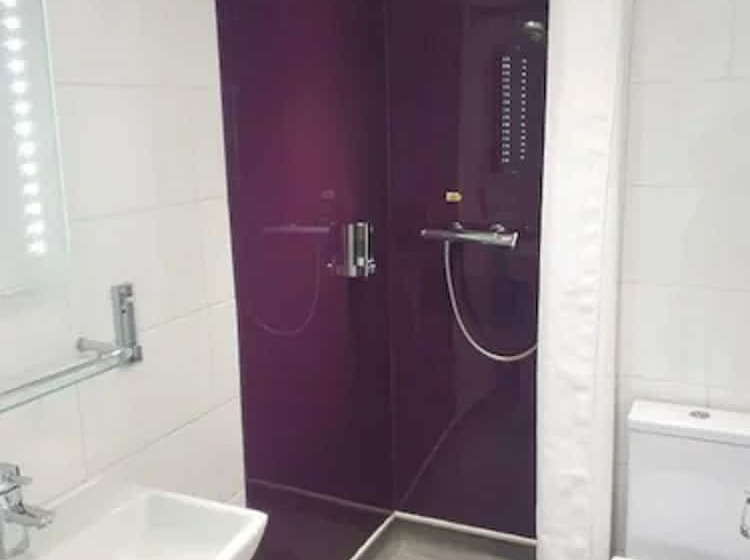 Номер Стандарт, St George Hotel Rochester Chatham