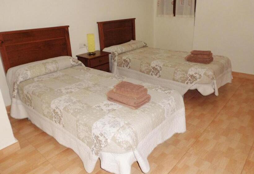 اتاق استاندارد, Hostal Abastos